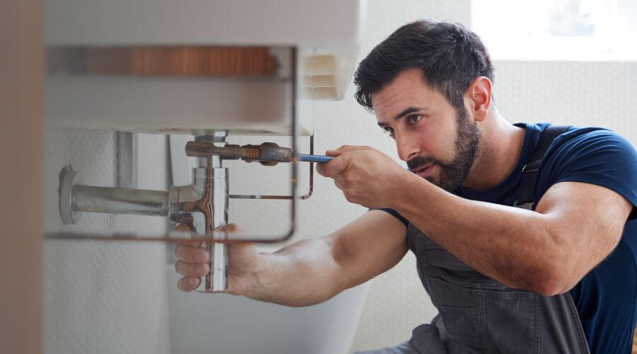Professional water heater installation services in Vandiver, AL